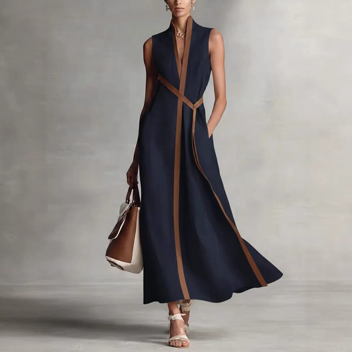 Sleeveless Contrast-Trim Linen-Blend Maxi Dress